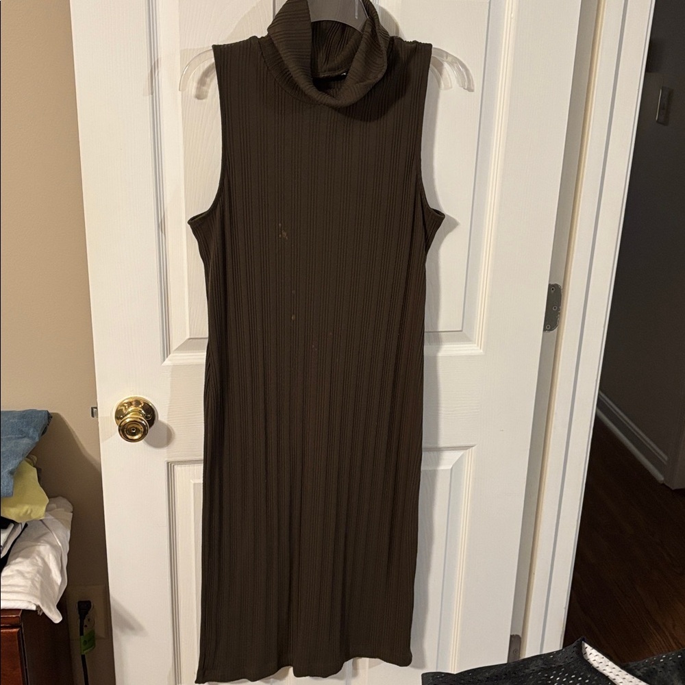 Sleeveless Green Turtleneck Dress, size XL